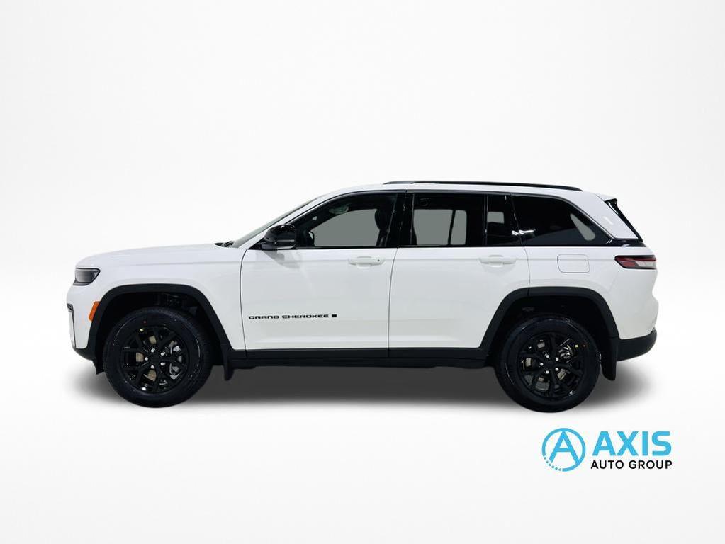 new 2026 Jeep Grand Cherokee car, priced at $48,155