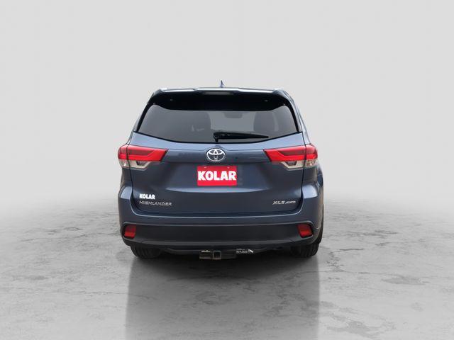 used 2019 Toyota Highlander car, priced at $20,988