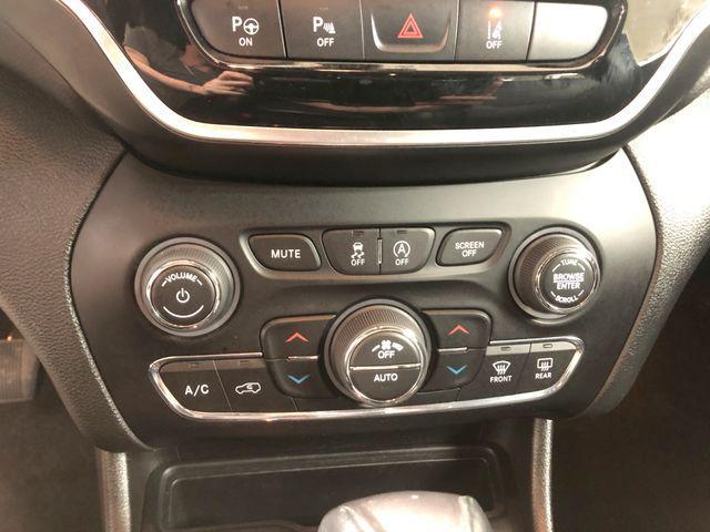 used 2019 Jeep Cherokee car, priced at $13,999