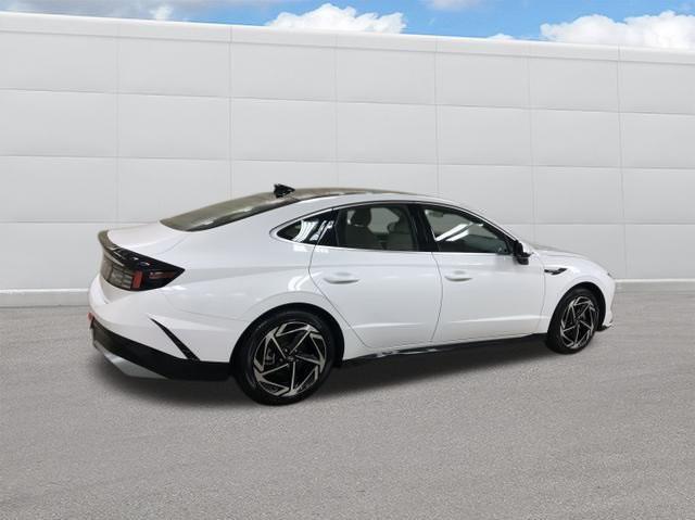used 2024 Hyundai Sonata car, priced at $25,787