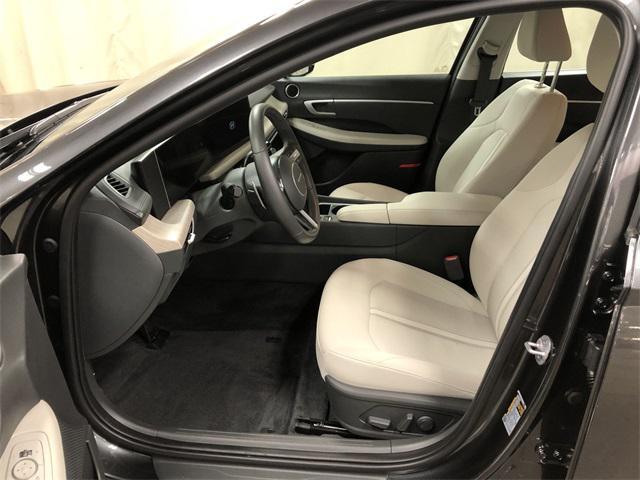 used 2025 Hyundai Sonata Hybrid car, priced at $27,993