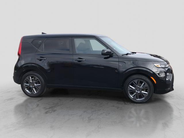 used 2021 Kia Soul car, priced at $16,969