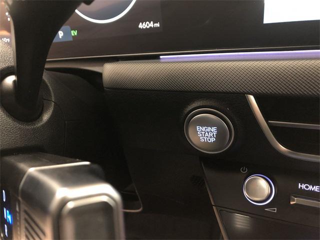 used 2024 Hyundai Sonata Hybrid car, priced at $33,297