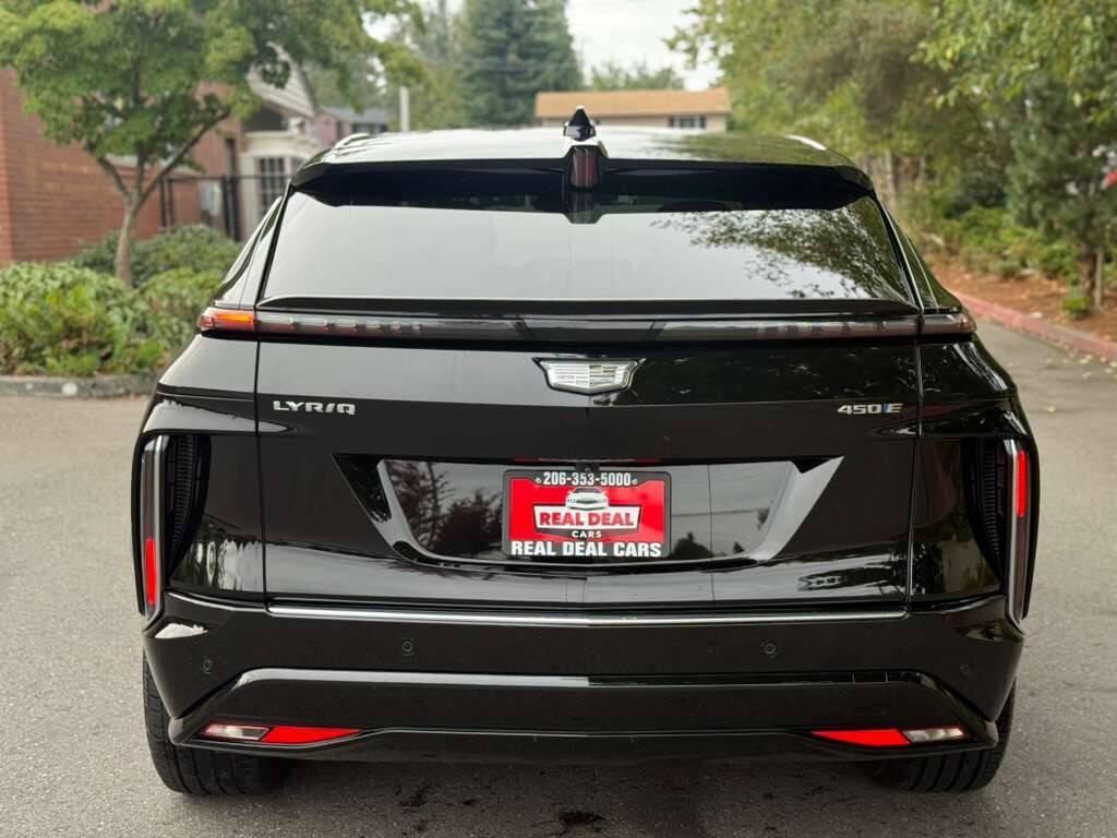 used 2024 Cadillac LYRIQ car, priced at $37,999