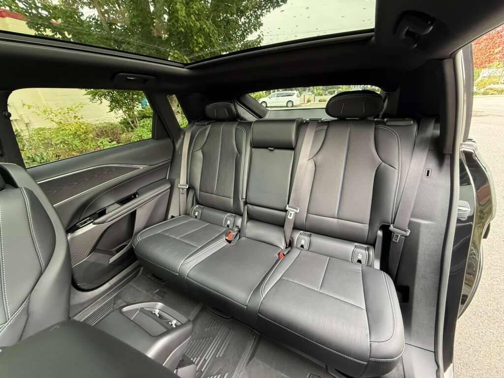 used 2024 Cadillac LYRIQ car, priced at $37,999