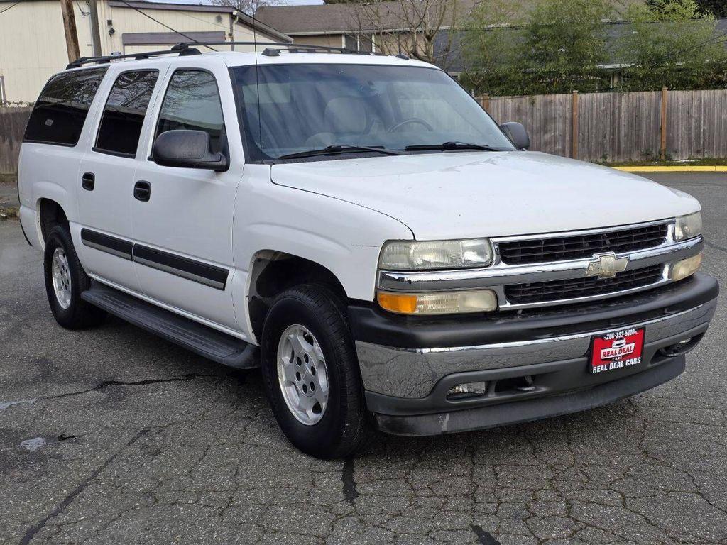 used 2005 Chevrolet Suburban car, priced at $9,999
