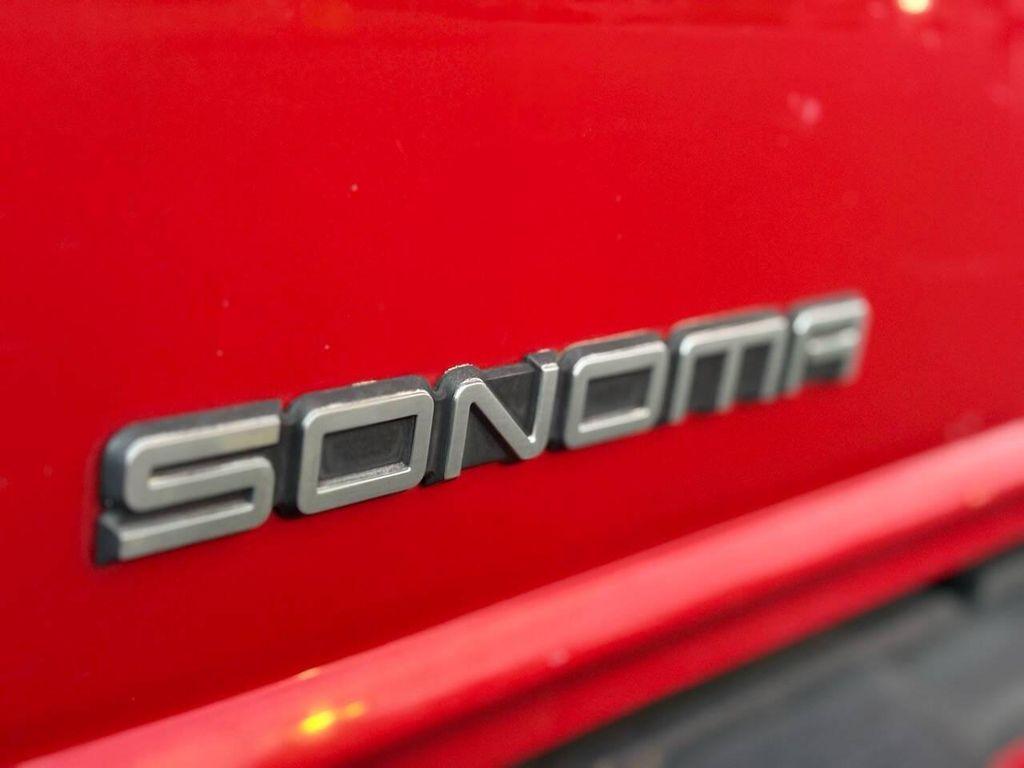 used 2001 GMC Sonoma car, priced at $9,999