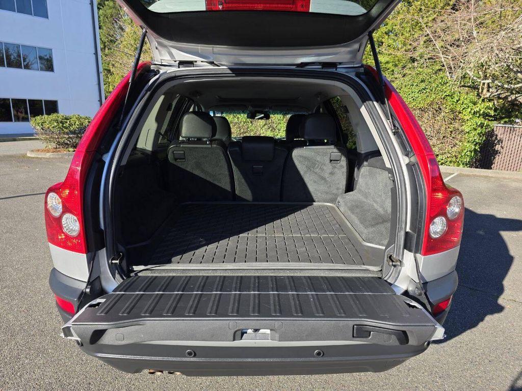 used 2003 Volvo XC90 car, priced at $5,999