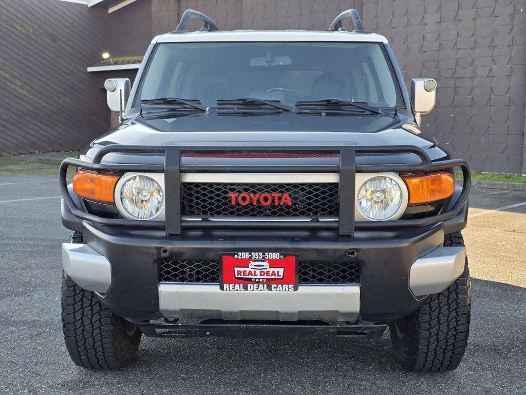 used 2009 Toyota FJ Cruiser car, priced at $14,999