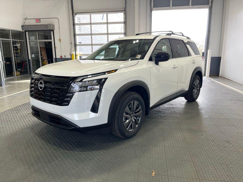 new 2026 Nissan Pathfinder car, priced at $36,096