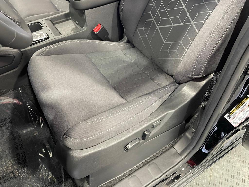 new 2026 Nissan Frontier car, priced at $39,983