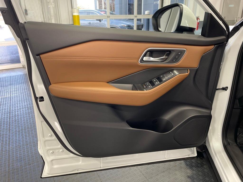 new 2026 Nissan Rogue car, priced at $37,368