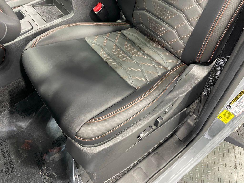 new 2026 Nissan Frontier car, priced at $42,122