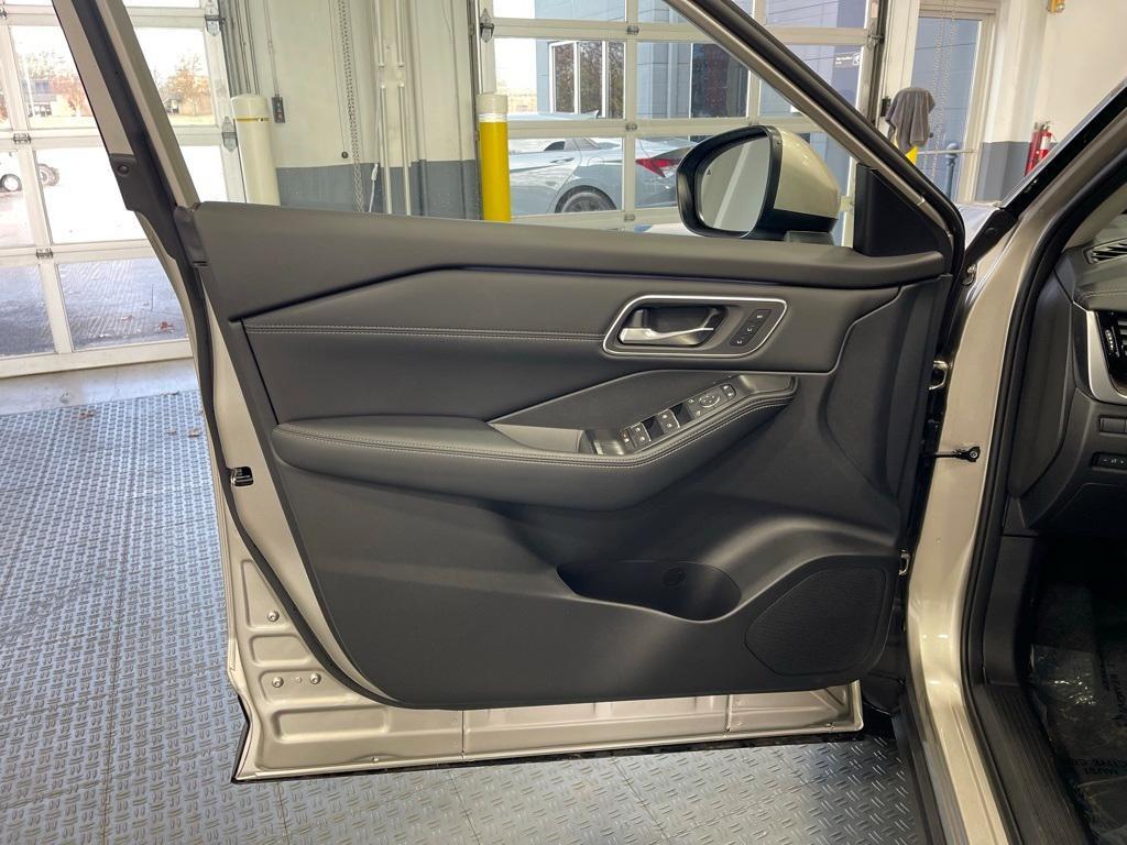 new 2026 Nissan Rogue car, priced at $36,964