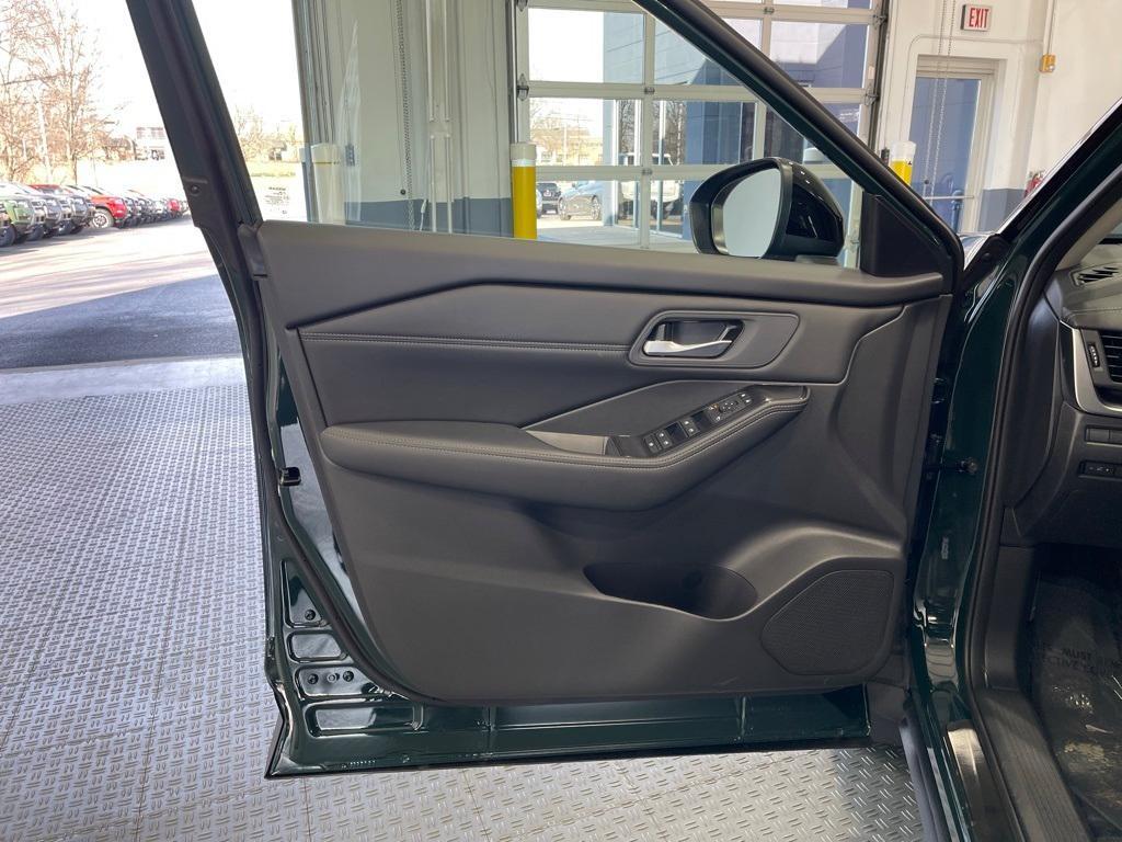 new 2026 Nissan Rogue car, priced at $31,829