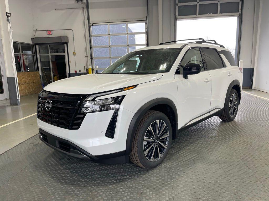 new 2026 Nissan Pathfinder car, priced at $46,302