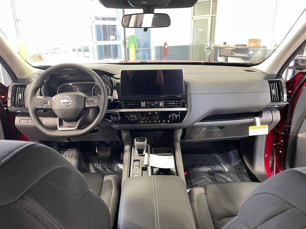 new 2026 Nissan Pathfinder car, priced at $37,973