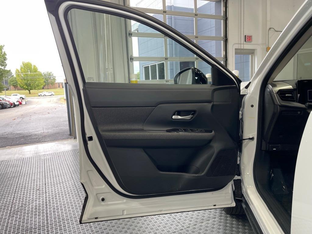 new 2026 Nissan Kicks car, priced at $23,954