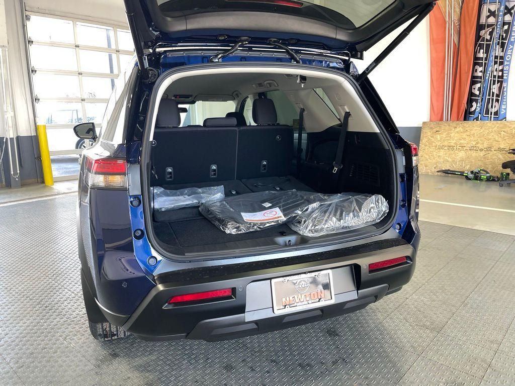 new 2026 Nissan Pathfinder car, priced at $37,569