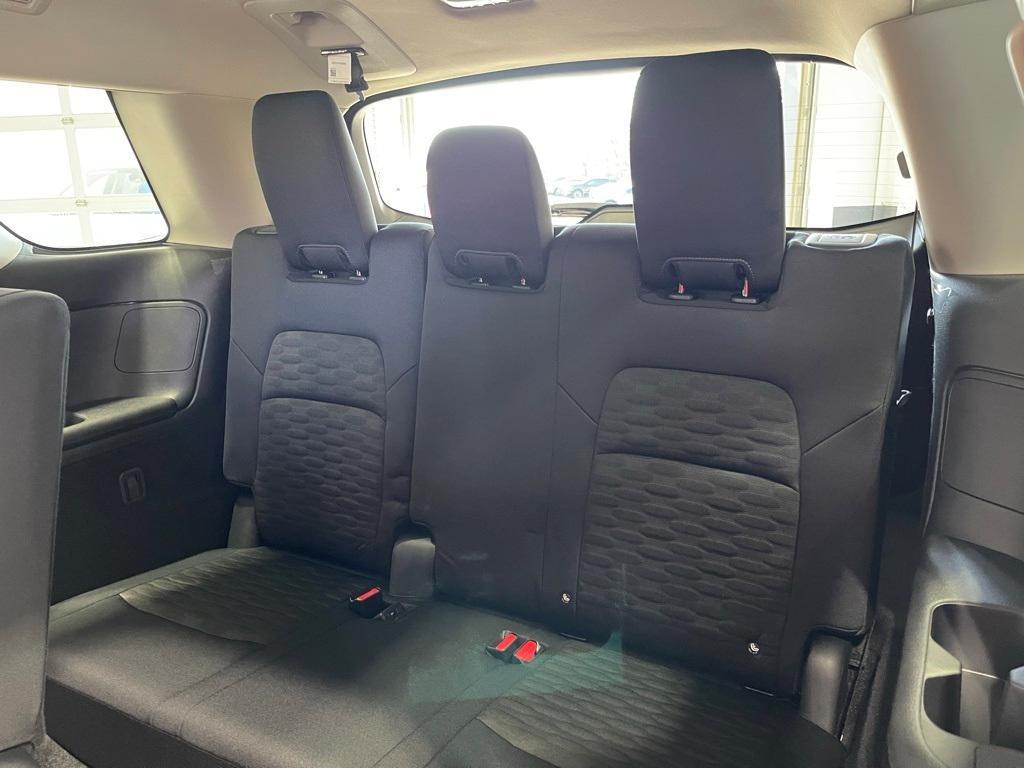 new 2025 Nissan Pathfinder car, priced at $34,262