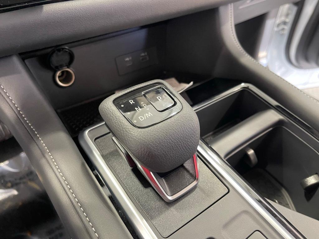 new 2025 Nissan Pathfinder car, priced at $34,262