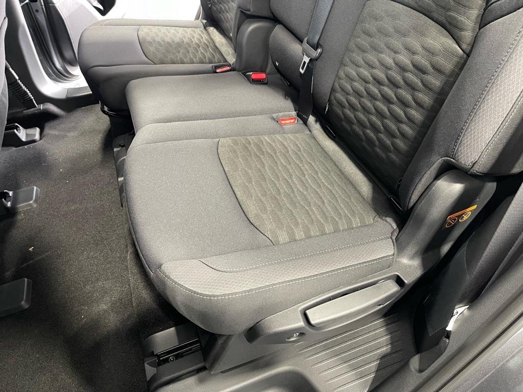 new 2026 Nissan Pathfinder car, priced at $37,569