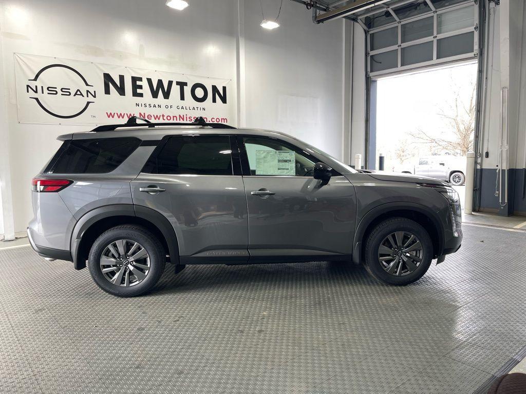 new 2026 Nissan Pathfinder car, priced at $37,569