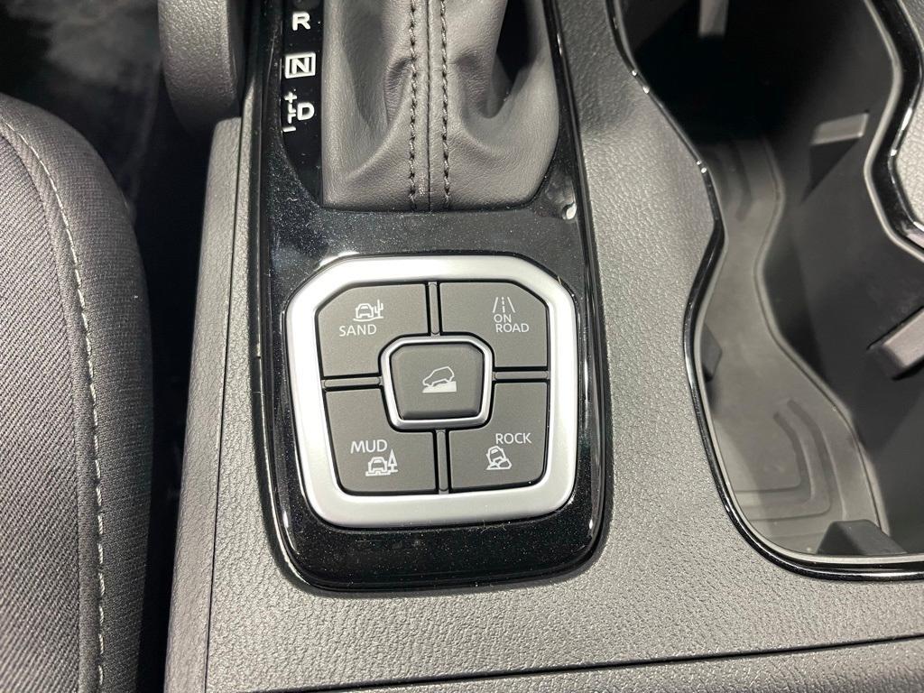 new 2026 Nissan Frontier car, priced at $39,225