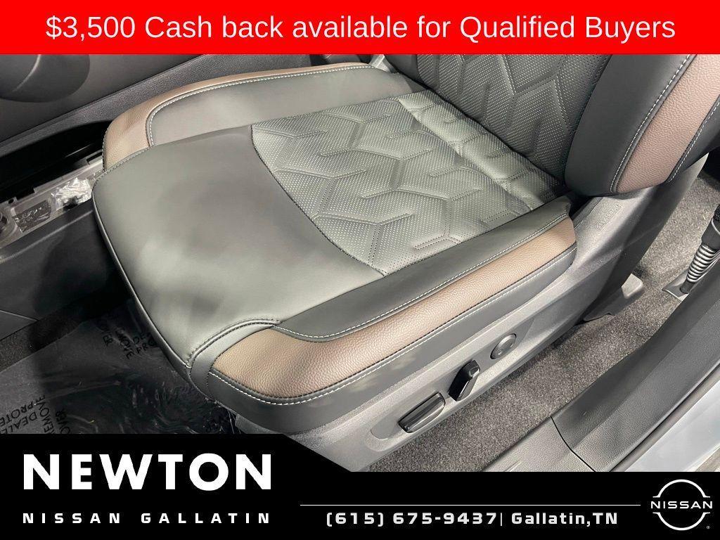 new 2026 Nissan Pathfinder car, priced at $46,252
