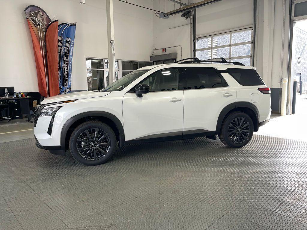 new 2026 Nissan Pathfinder car, priced at $43,992