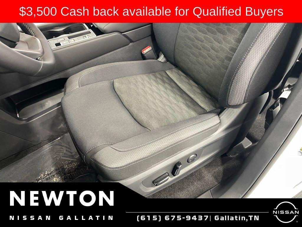 new 2026 Nissan Pathfinder car, priced at $36,069