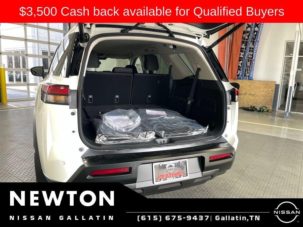new 2026 Nissan Pathfinder car, priced at $36,069