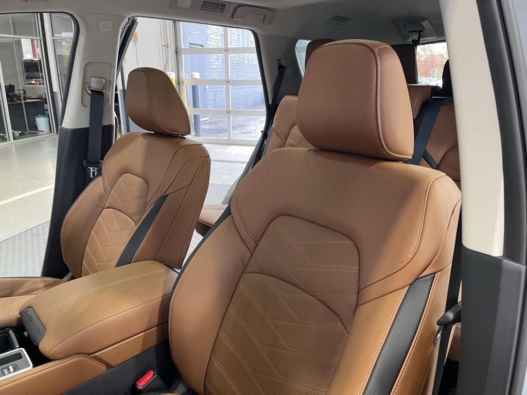 new 2025 Nissan Pathfinder car, priced at $42,310