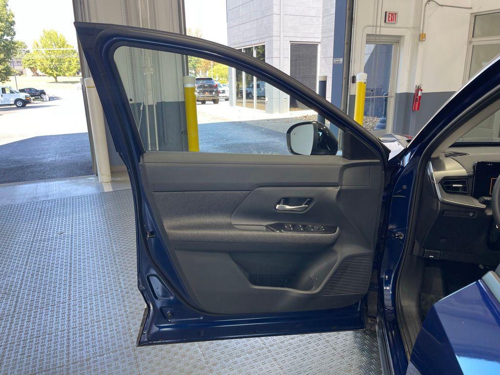 new 2026 Nissan Kicks car, priced at $24,991