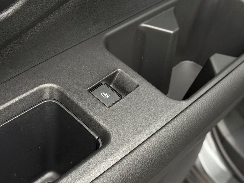 new 2026 Nissan Pathfinder car, priced at $41,331