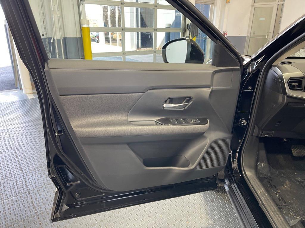 new 2026 Nissan Kicks car, priced at $26,174