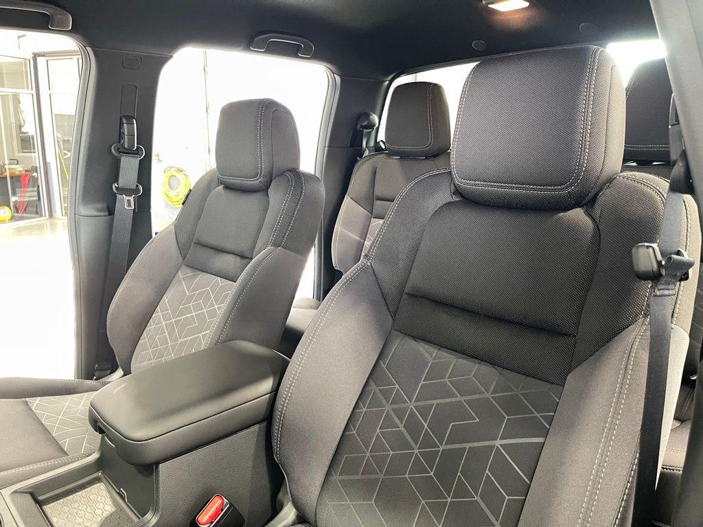 new 2026 Nissan Frontier car, priced at $39,007