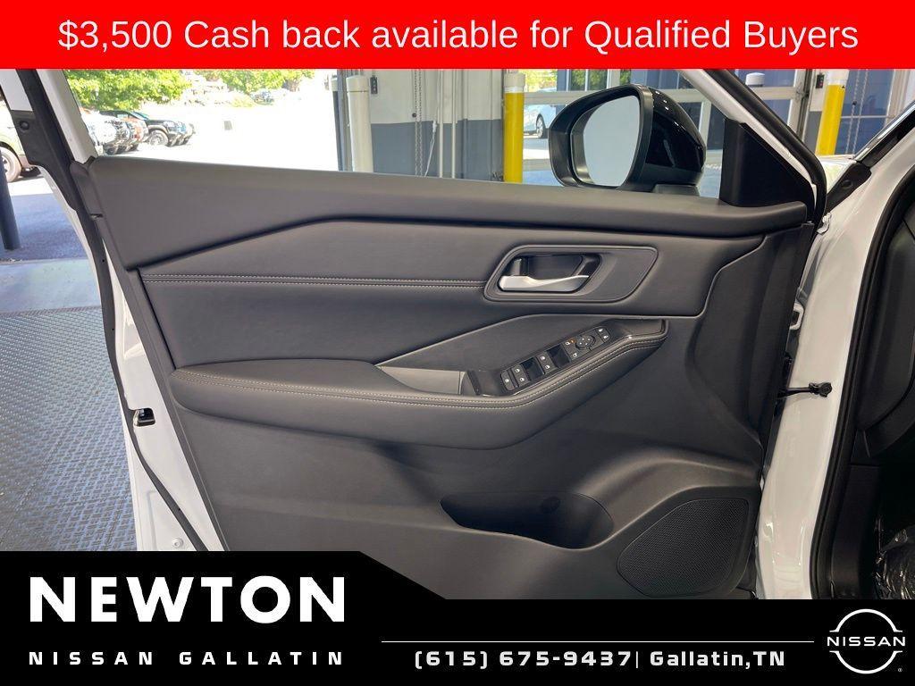 new 2026 Nissan Rogue car, priced at $31,002