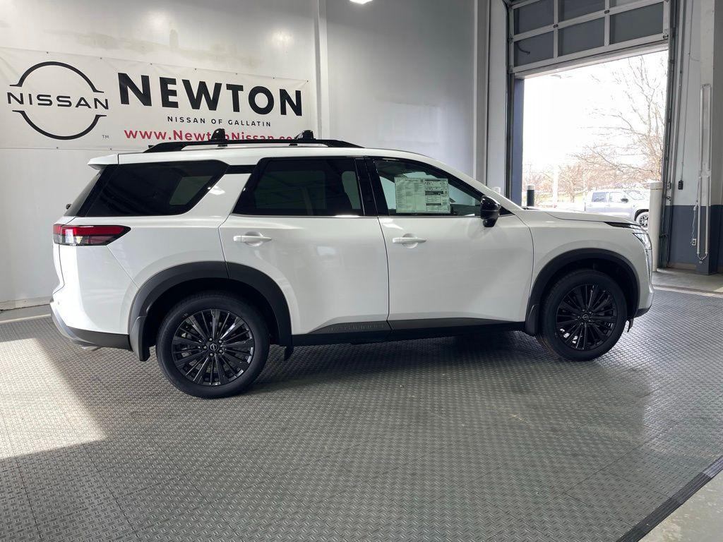 new 2026 Nissan Pathfinder car, priced at $43,992