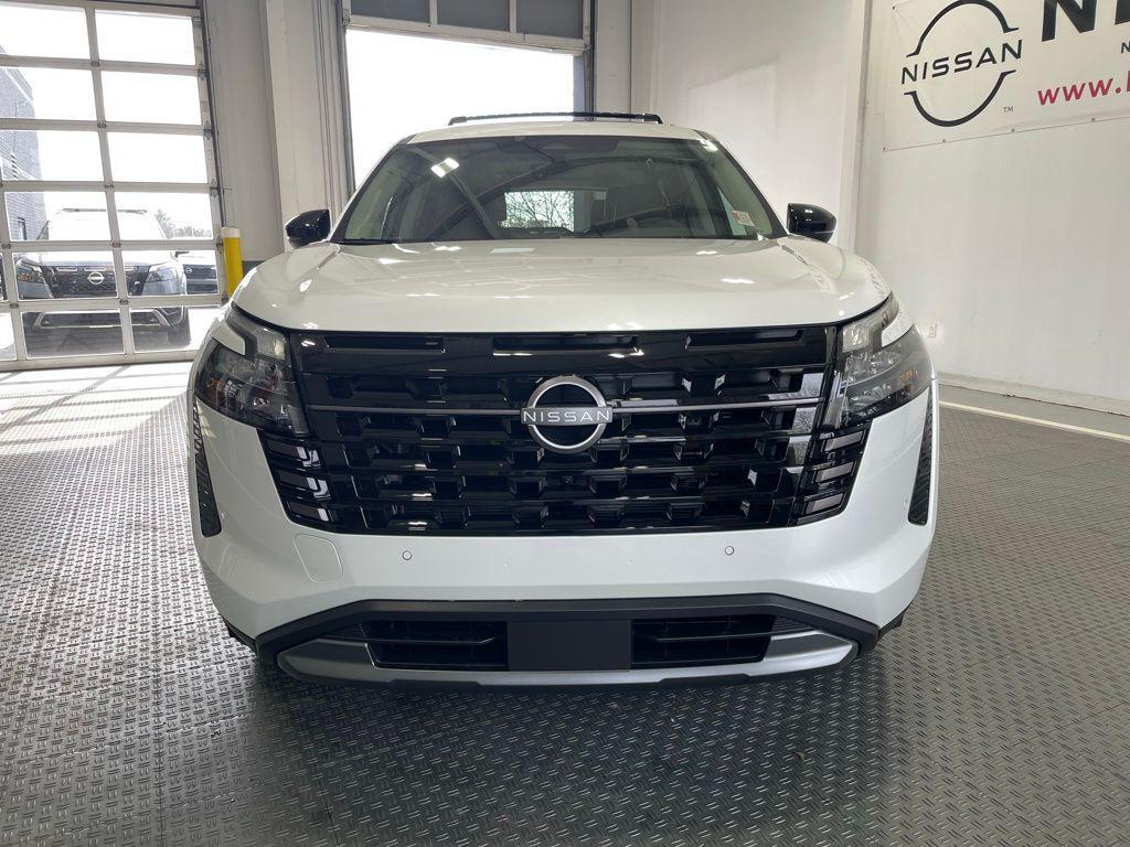 new 2026 Nissan Pathfinder car, priced at $43,992
