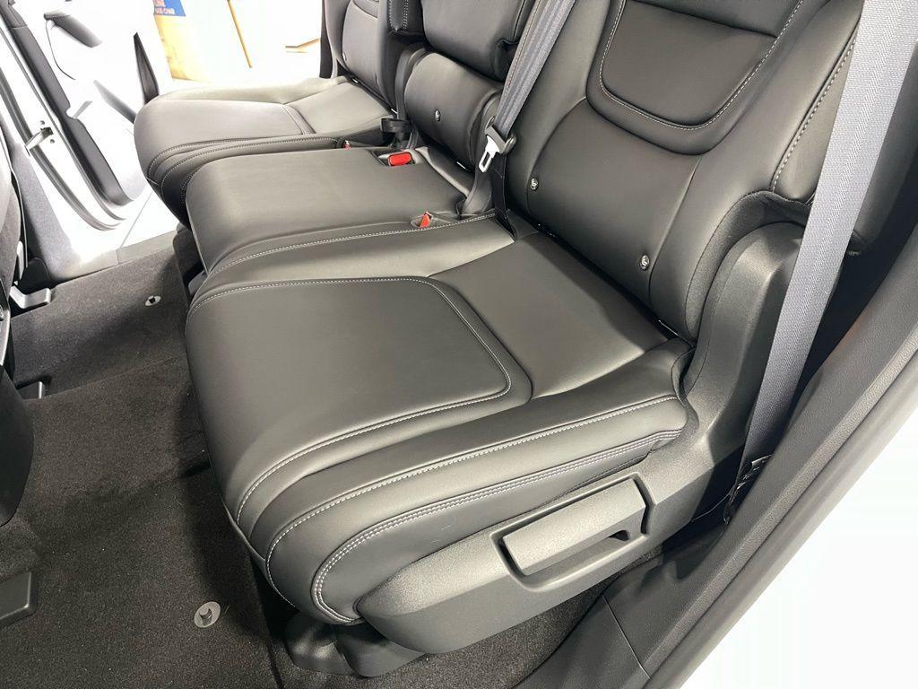 new 2026 Nissan Armada car, priced at $61,123