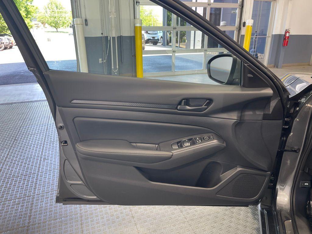 new 2026 Nissan Altima car, priced at $27,964