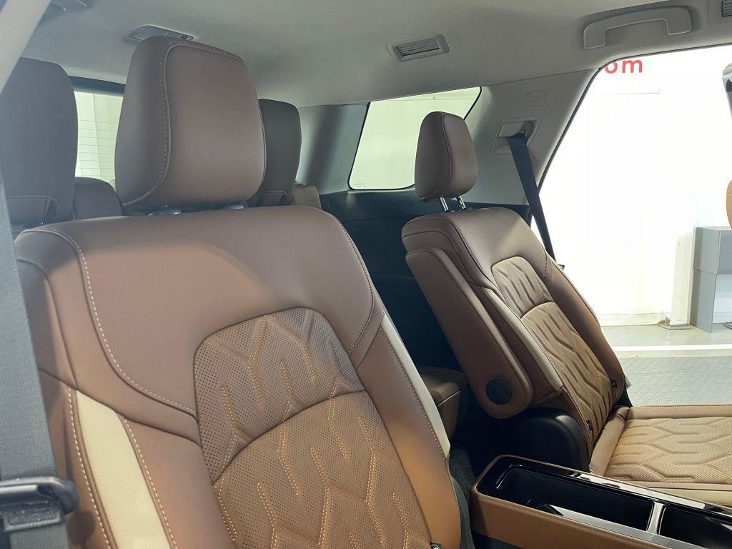 new 2026 Nissan Pathfinder car, priced at $46,302