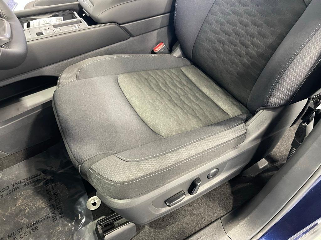 new 2026 Nissan Pathfinder car, priced at $37,569