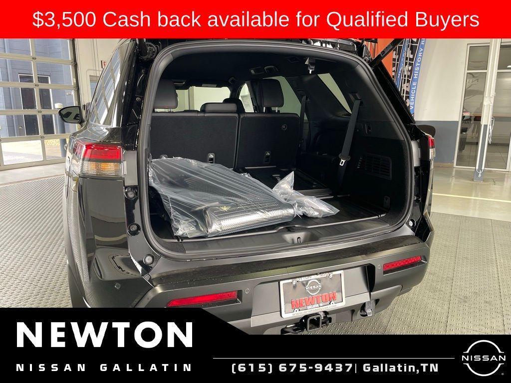 new 2026 Nissan Pathfinder car, priced at $40,493