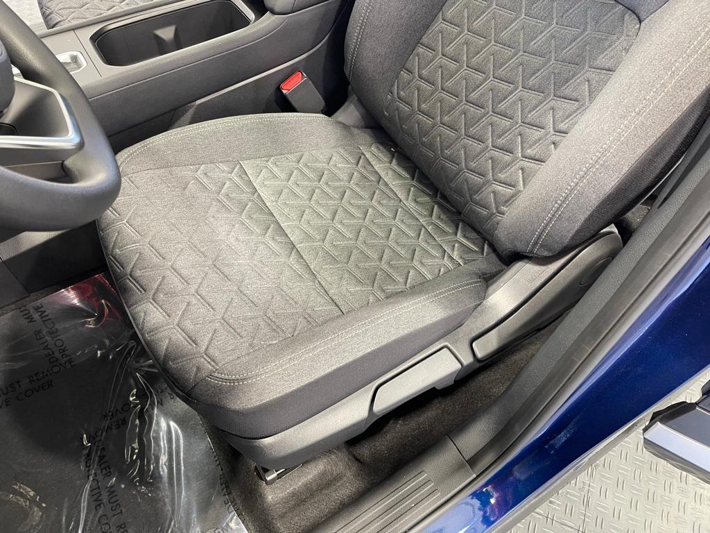 new 2026 Nissan Kicks car, priced at $26,174