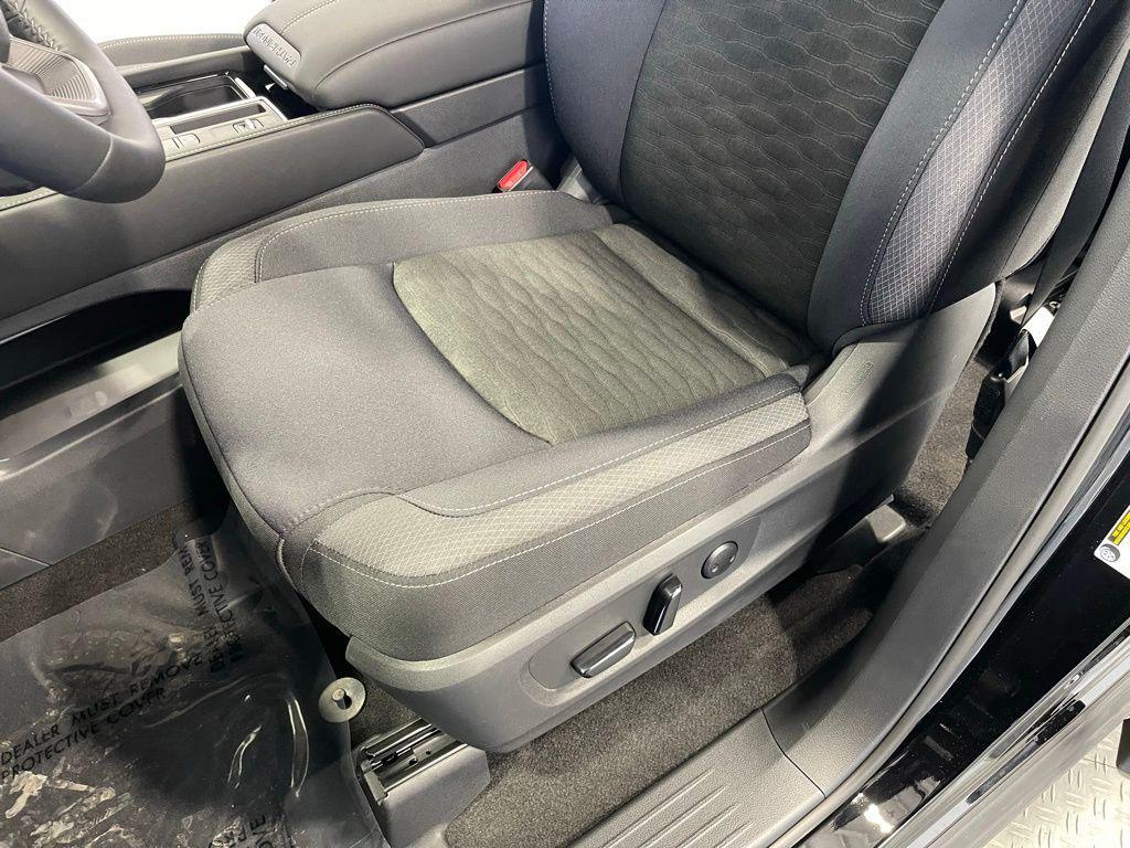 new 2026 Nissan Pathfinder car, priced at $37,569