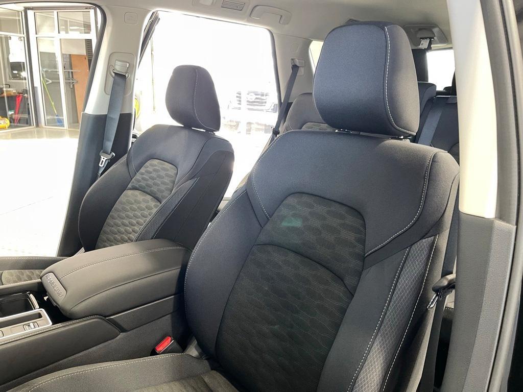 new 2026 Nissan Pathfinder car, priced at $37,569