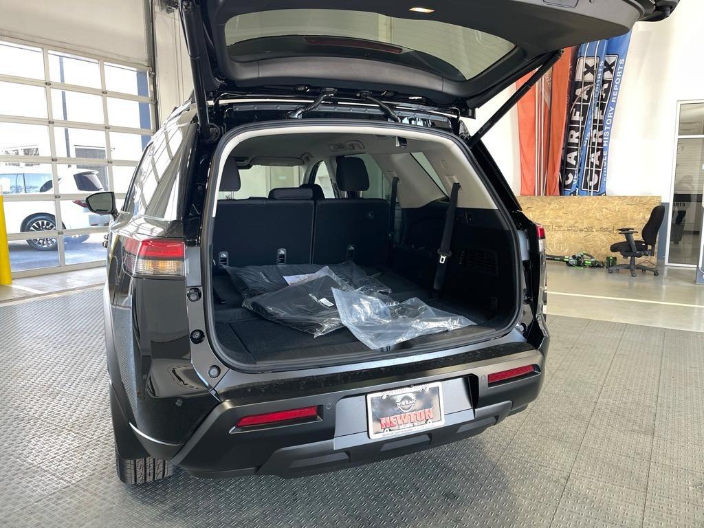 new 2026 Nissan Pathfinder car, priced at $37,569