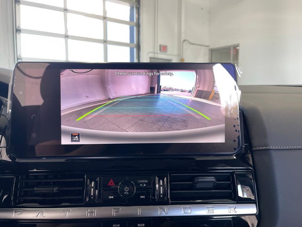 new 2026 Nissan Pathfinder car, priced at $37,569